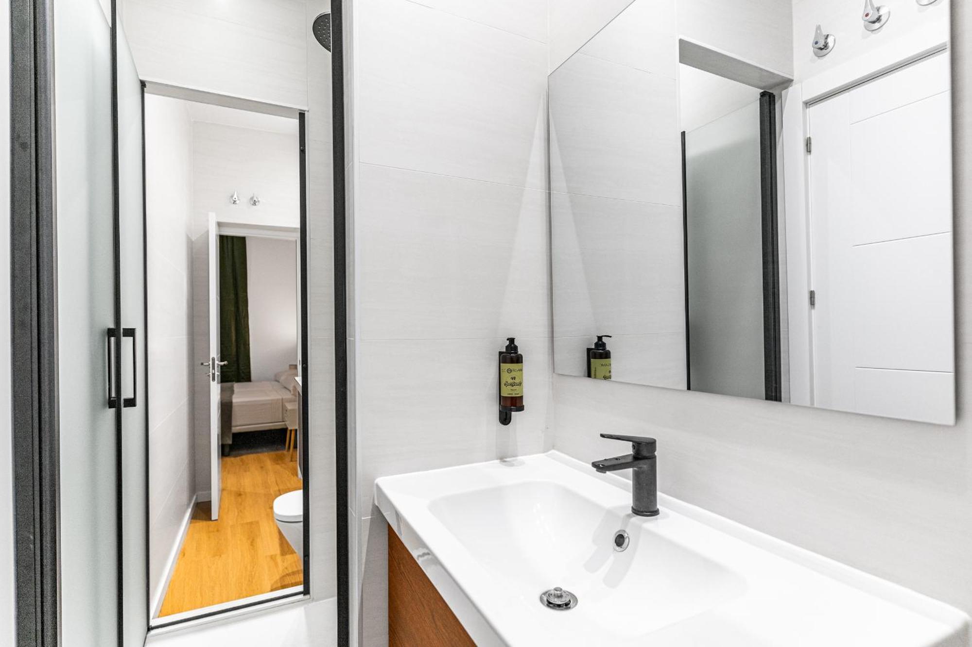 Vr Jeronima Apartments マドリード エクステリア 写真