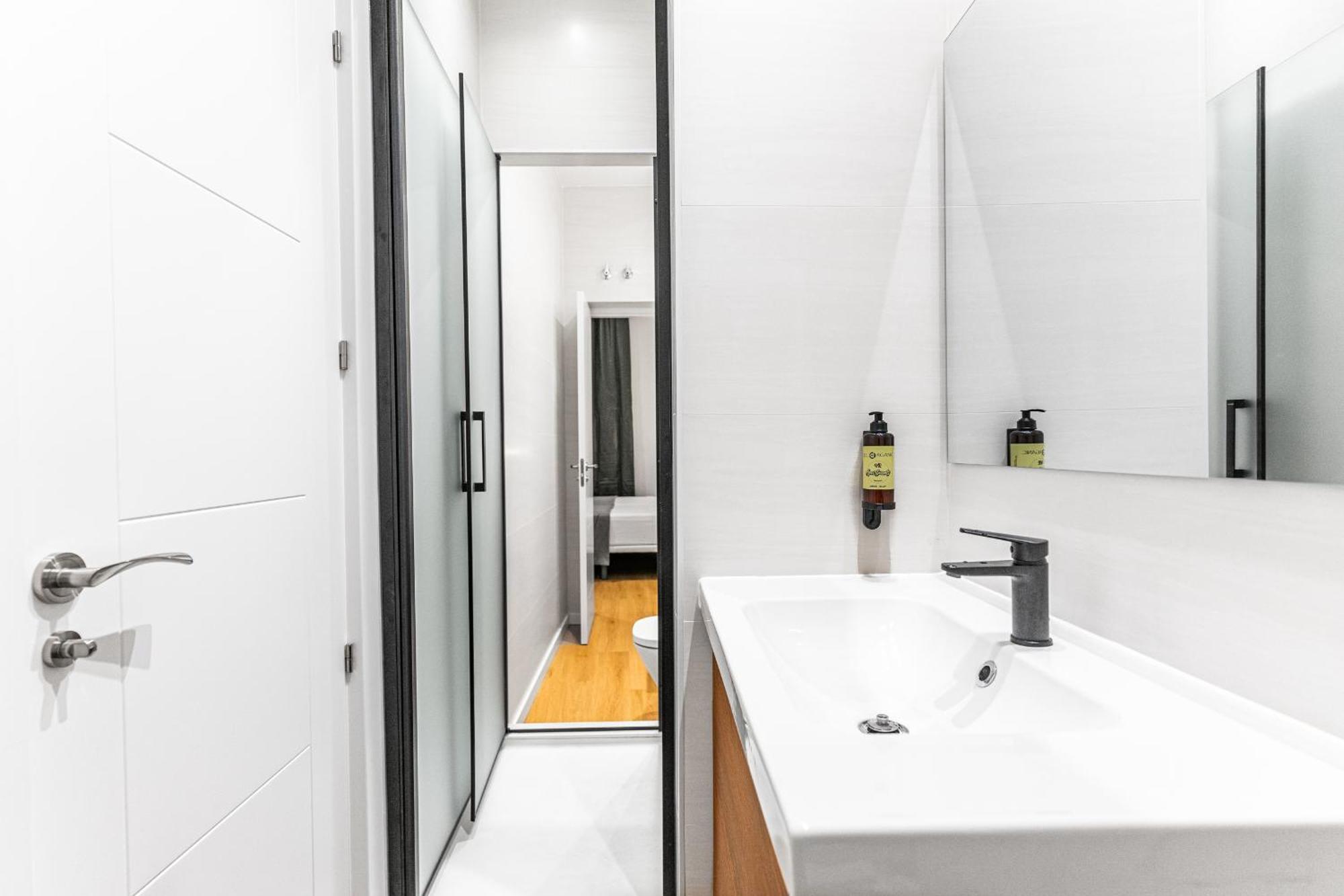 Vr Jeronima Apartments マドリード エクステリア 写真
