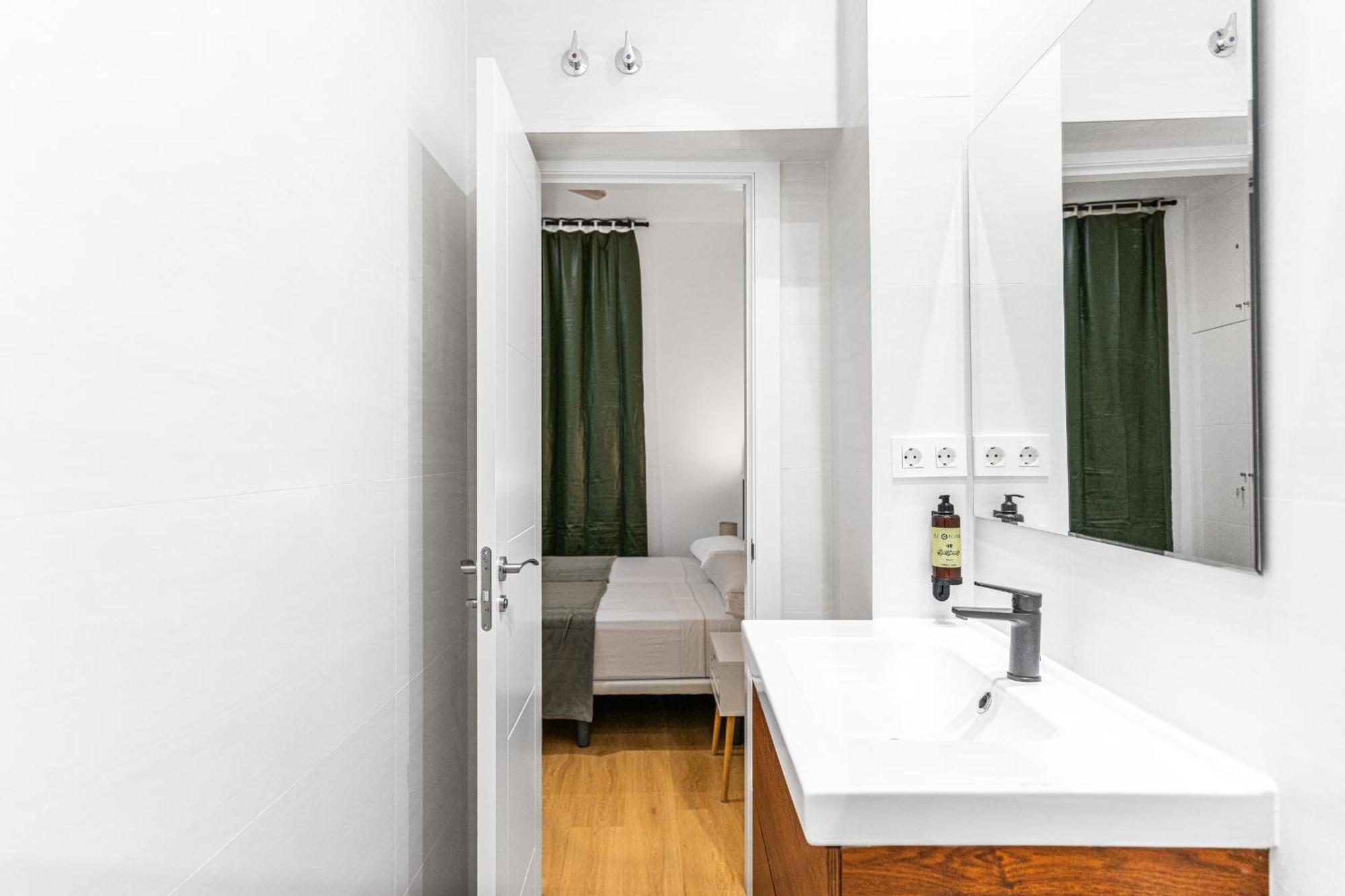 Vr Jeronima Apartments マドリード エクステリア 写真